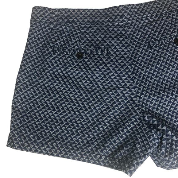 Gap Diamond Geo Print Summer Shorts - Size 4 (Regular) - Picture 5 of 8